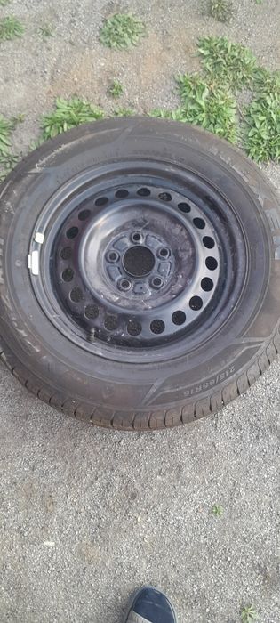 продам запаску 215×65× 16