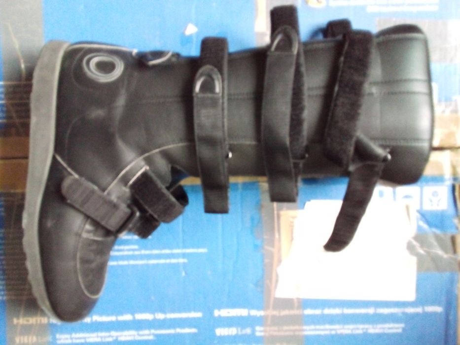 Orteza ortopedica si pe aer pentru  picior