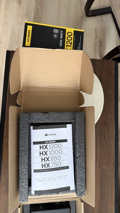 Захранване за компютър Corsair 1200W