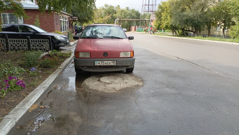 Продам Volkswagen Passat b3 1.8