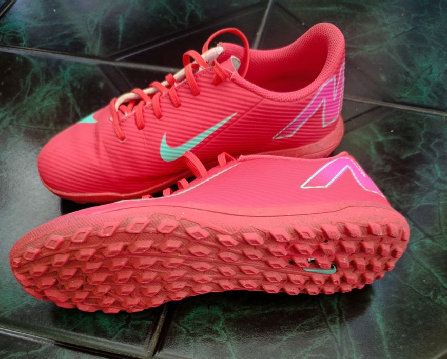 Футболни обувки Nike Mercurial Vapor 16