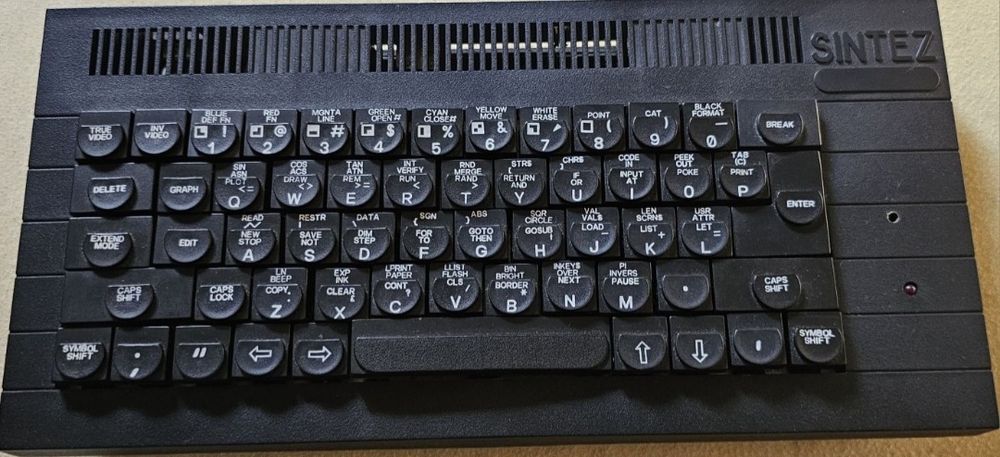 Computer / Consola SINTEZ 2