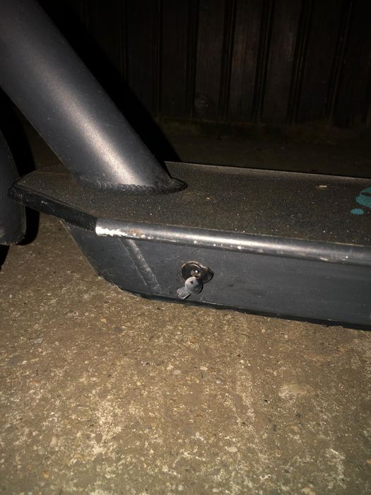 Vând trotineta electrică Motus Scooty 10 Lite