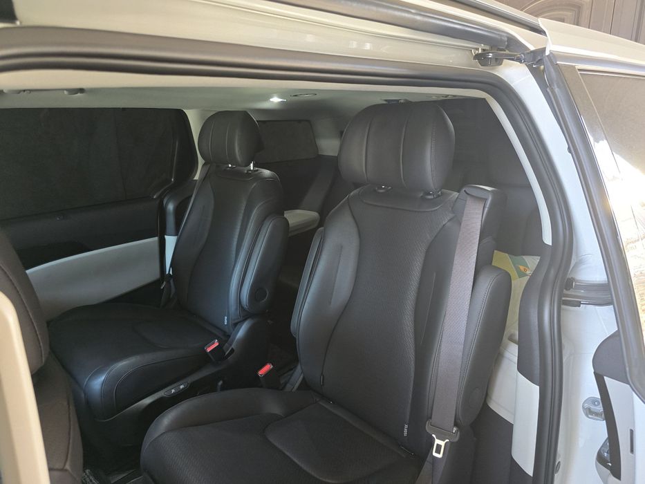 Kia Carnival 2023 — 4