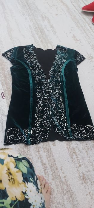 Қазақша киім 42,44,46р 2000теңге.