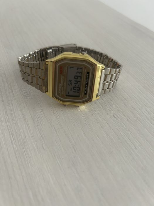 Мужские часы от фирмы Casio отличного качество