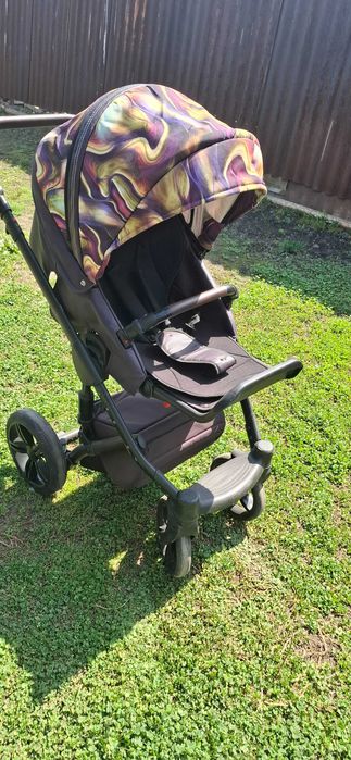 Продам коляску б/у