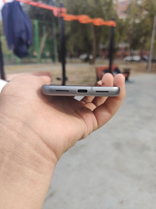 Pixel 8 с коробкой 128ГБ