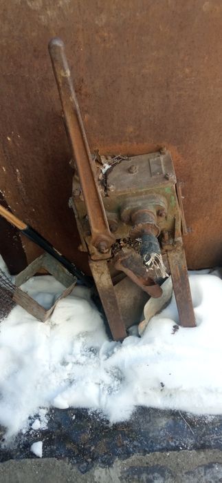 Бак для воды и солярки.