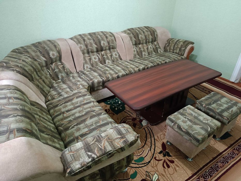 Мягкий уголок, мебель для гостиной