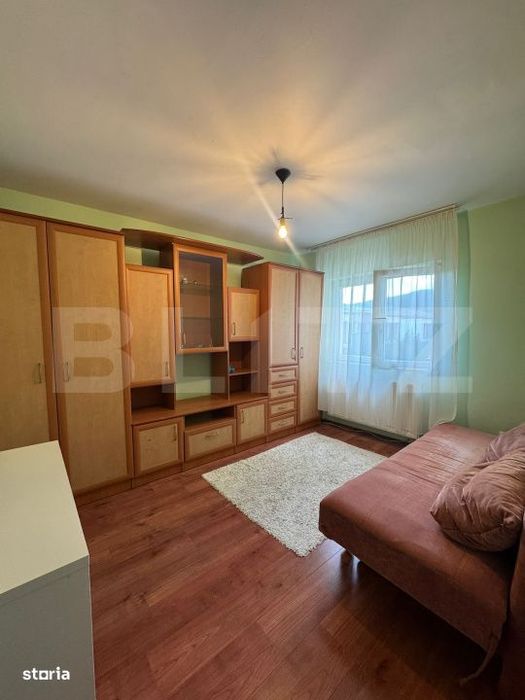 Apartament 3 camere, etaj 1, zona Muzeul Apei