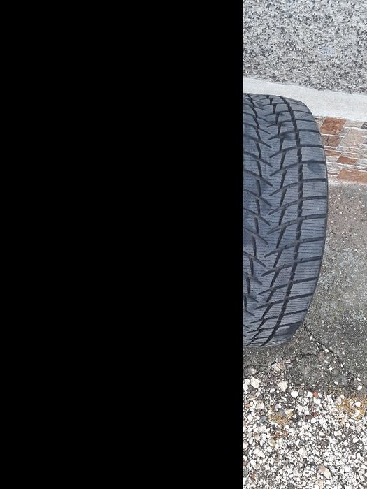 ЗИМНИ ГУМИ 18" като нови