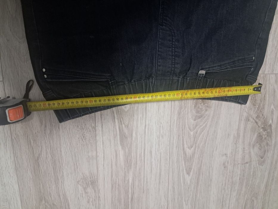 Blugi de dama  marimea 52