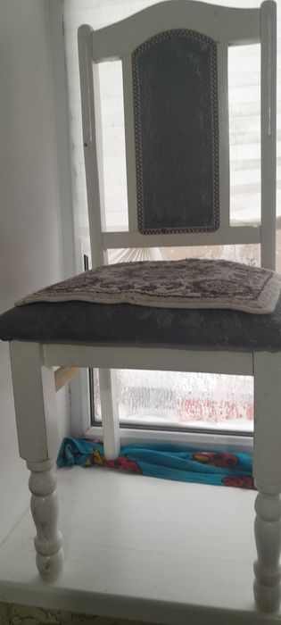 Продам СТУЛЬЯ 2 ШТ