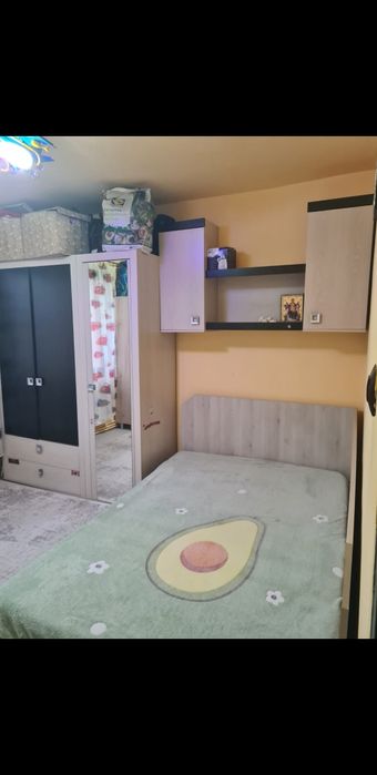 De  vânzare apartament cu 2 camere, cartier Tudor