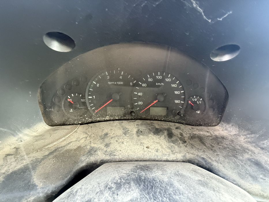 Бус Ford Transit 2.0 85ph  T260  2004 г на части