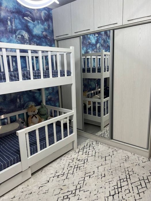 Продается 3 комнатная квартира в Янгиюле