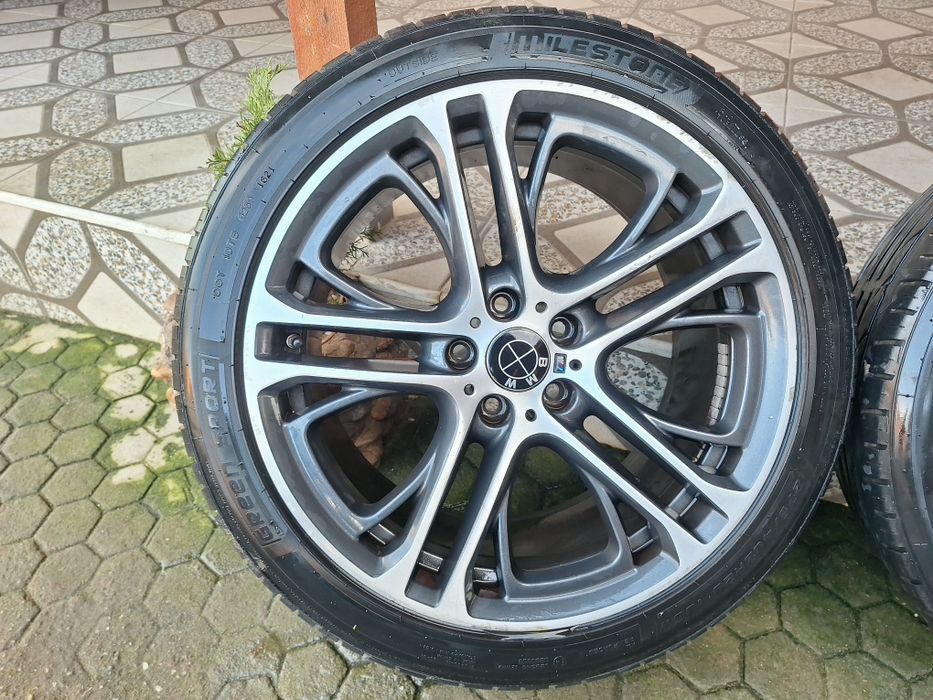 Vând Jante bmw x3/x4 style 310 m r20
2 cauciucuri sunt bune 2 nu