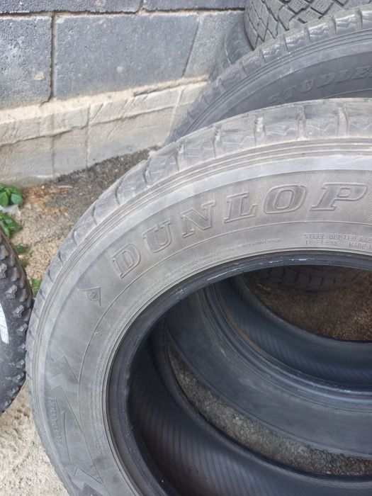 Продам зимние шины в отличном состоянии