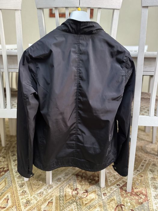 Продам куртку, ветровку Massimo Duti