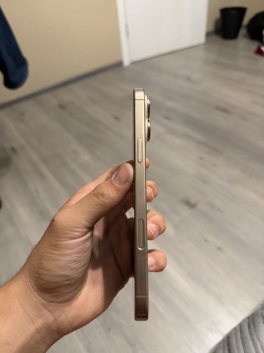 Iphone 16 pro max, 256 gb, 89%, desert titanium