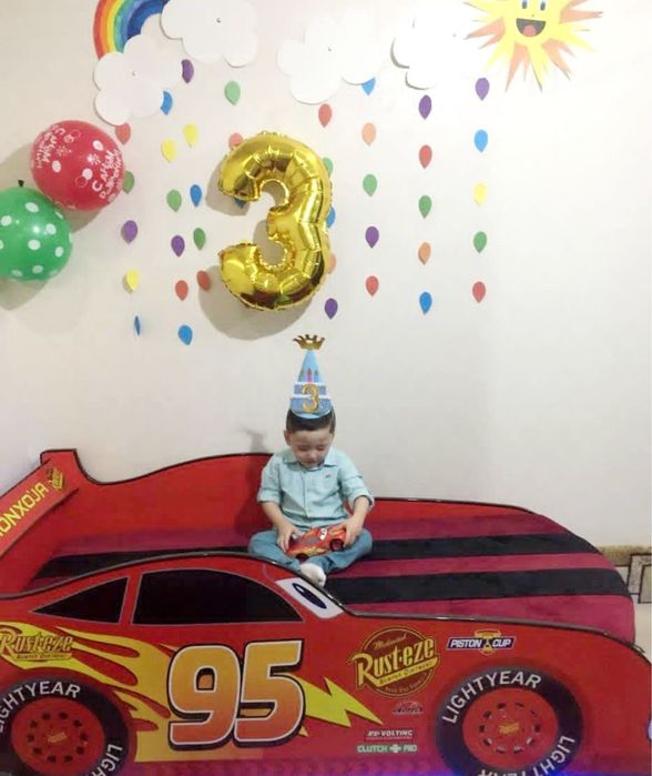 bolalar uchun mashina krovat