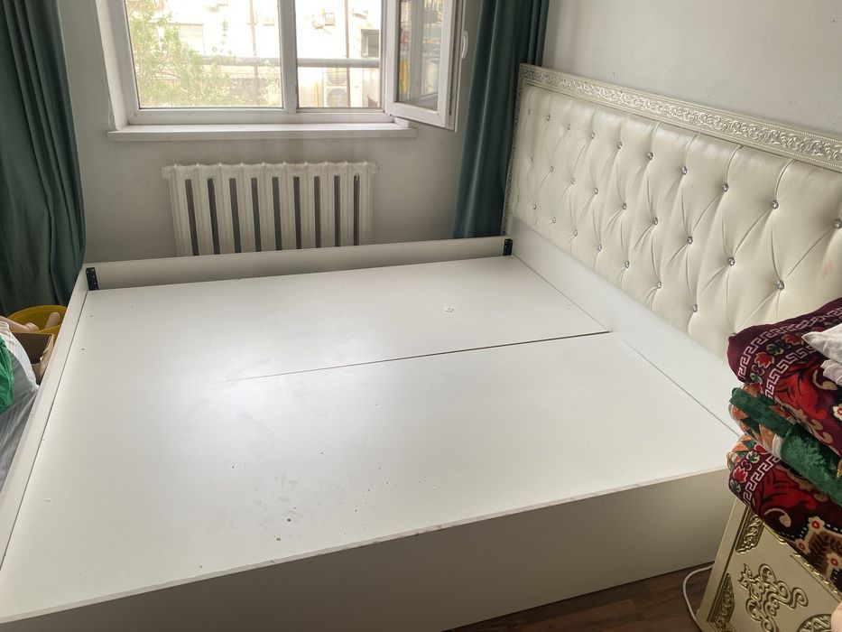 Кровать сатылады без матрас б/у