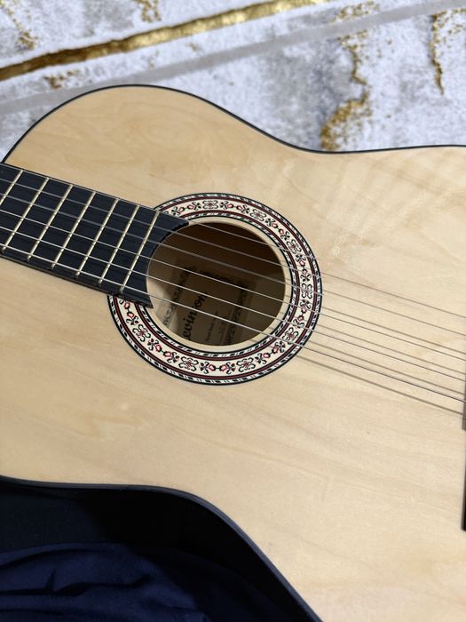 Гитара классическая Levinson