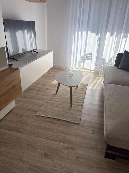 Apartament 1 camera Floresti