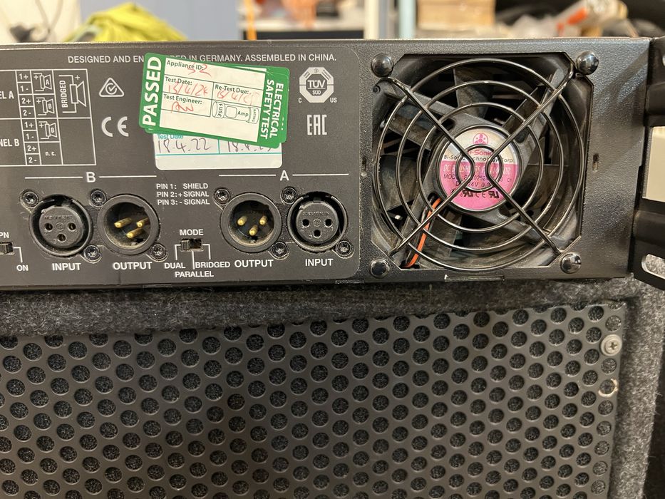 Усилвател Electro Voice Q1212