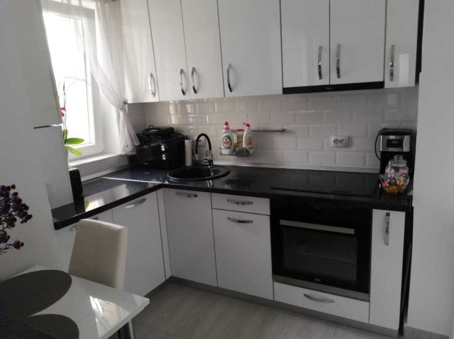 Apartament de închiriat