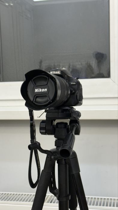 Nikon D5100 + объектив 18–105 мм