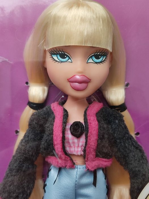 Кукла Братц Bratz Goin' Out Хлоя