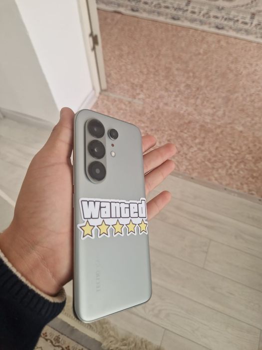 Продам Tecno Camon 50 Ultra 5G есть E SIM