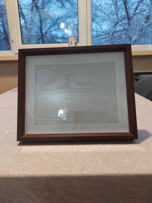 Продам рамки для фото новые