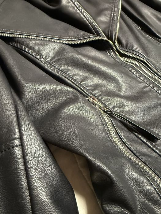 Черно Кожено яке