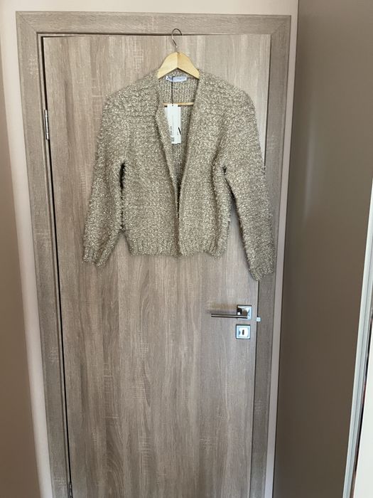 Нови жилеткаи Zara