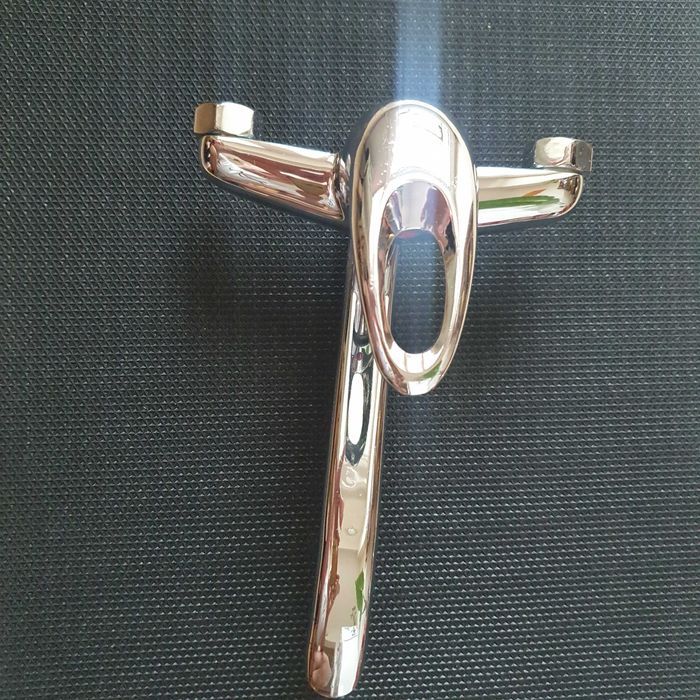 Смесители за мивка ИнтерКерамик",обща цена20евро,поотделно10 и 15 евро