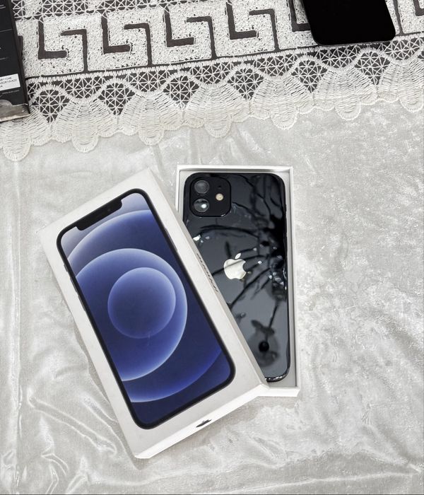 IPhone 12 128 GB ideal karobka dakument