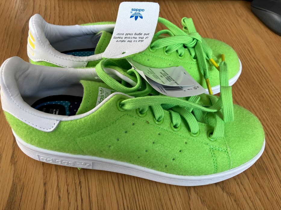 ADIDAS STAN SMITH J и Pharrel Williams нови в кутия, номер 36