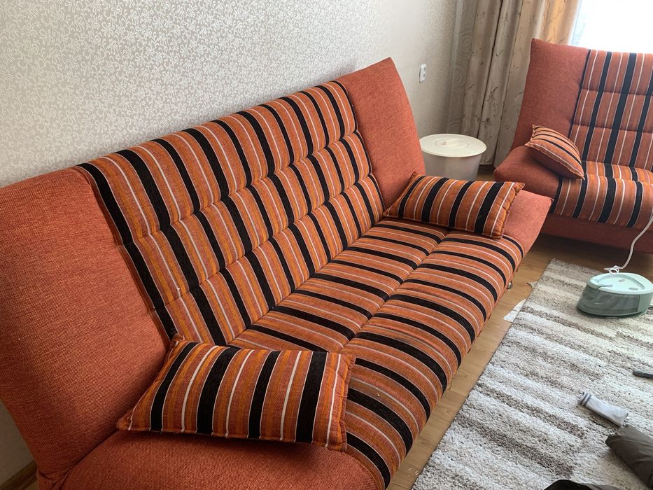 Мягкий уголок для гостиной