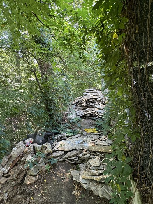 Камъни за алпинеум и покриви и облицовка