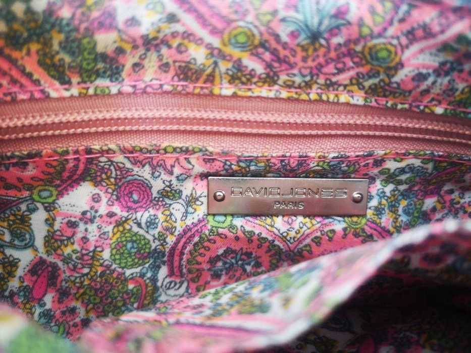Дамска чанта David Jones