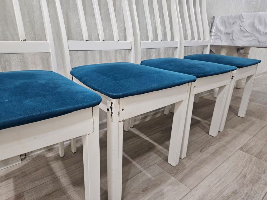 Продам стулья 4 шт