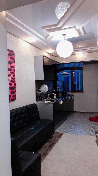 Ц-6 , 3/8/9.  3-комн  120.000 ye