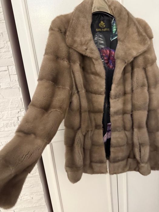 Haina de blana naturala vizon