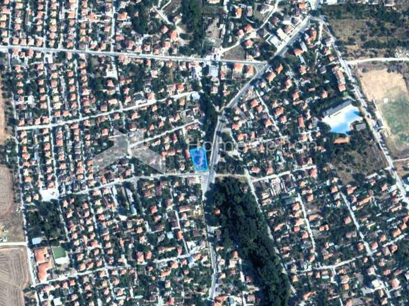 Продава атрактивен парцел /УПИ/ в село Тополи - Варна