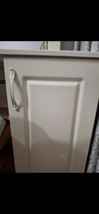 Продается шкаф и туалетный столик