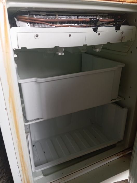 Продам холодильник