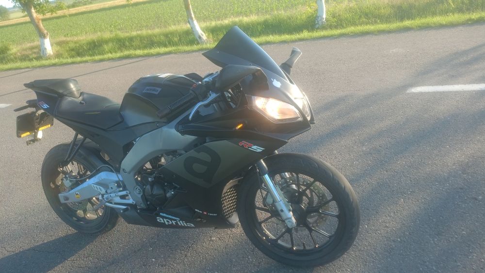Motocicleta Aprilia Rs4 125cc
